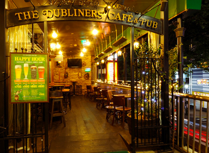 Dubliners Pub Shibuya Three Monkeys Café Akihabara best Bar in Tokyo to watch the Rugby World Cup 2019