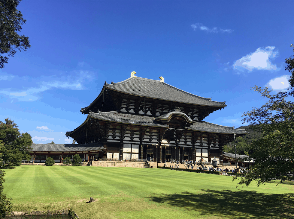 Tōdai-ji with its Buddha of Nara
