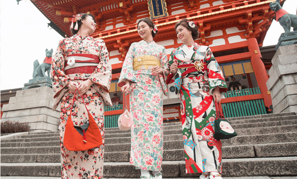 Best Kimono Rentals in Kyoto: Women wearing Kimono in Kyomizudera, Kyoto, Japan