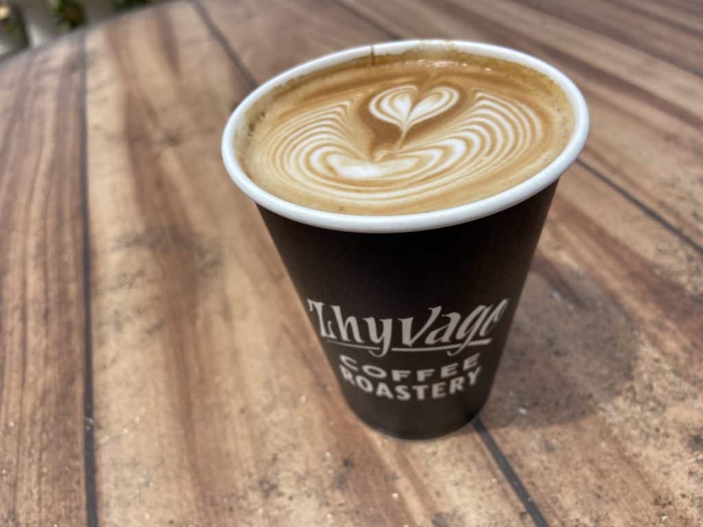 Coffee Cup in Chatan from Zhyvago Coffee Works Okinawa, Photo by Cindy Bissig